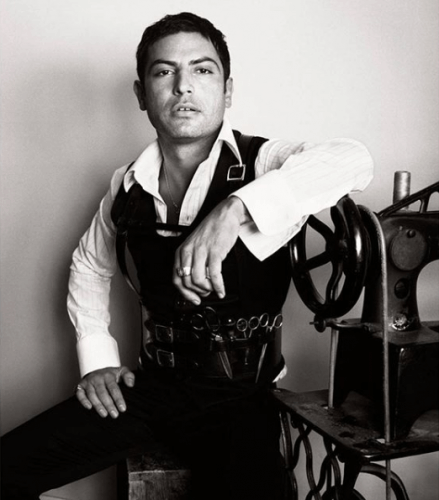 2007 photo of The Exhibitionist